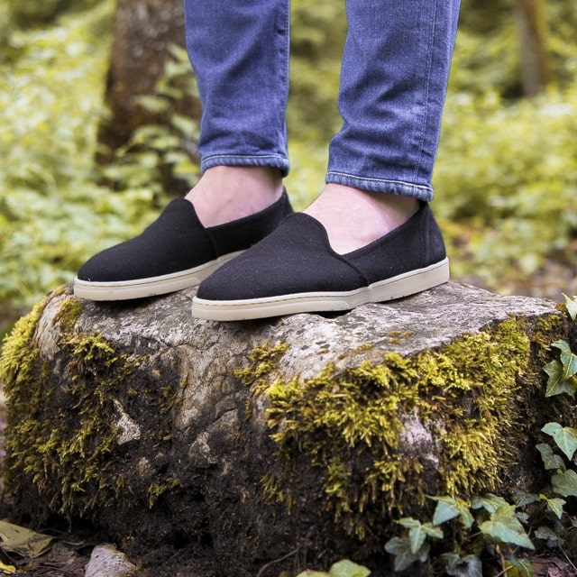 Slip On aus Wolle - Black