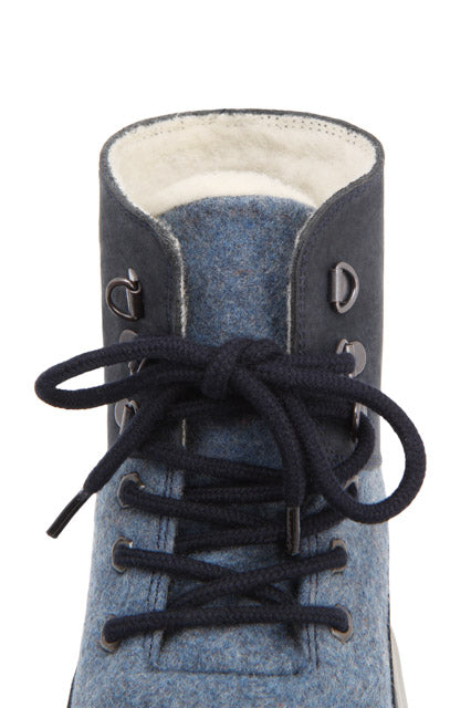 Ice Wooler - Blue Raisa