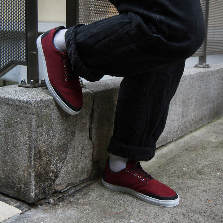 Urban Wooler - Wine Black